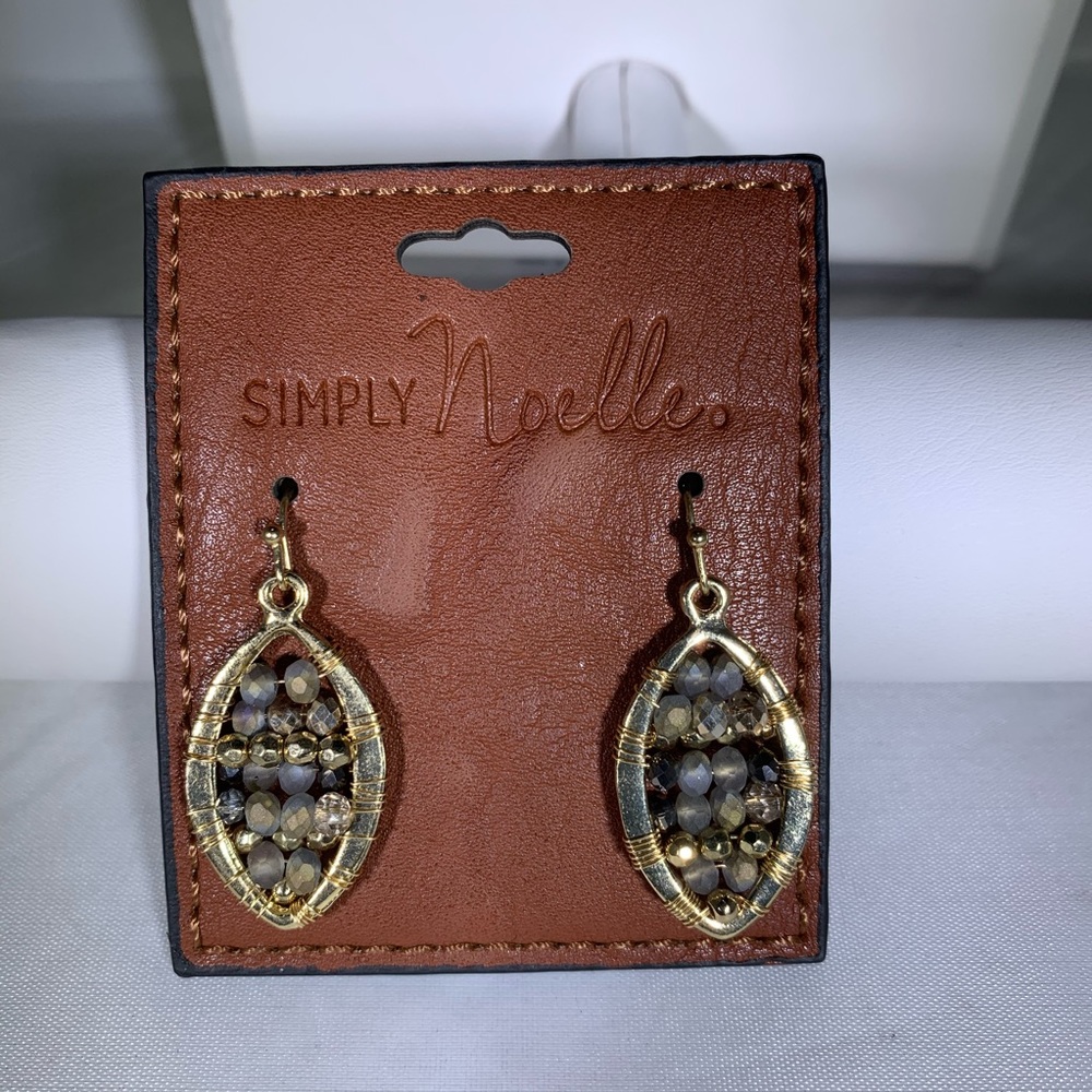 Simply Noelle Hanging Earrings Metal Birch